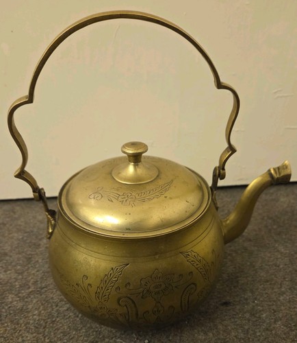 Pretty antique engraved brass - antique,