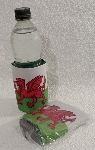 Welsh flag bottle can - welsh,