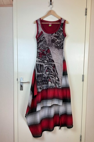 Save the queen vintage long - save,