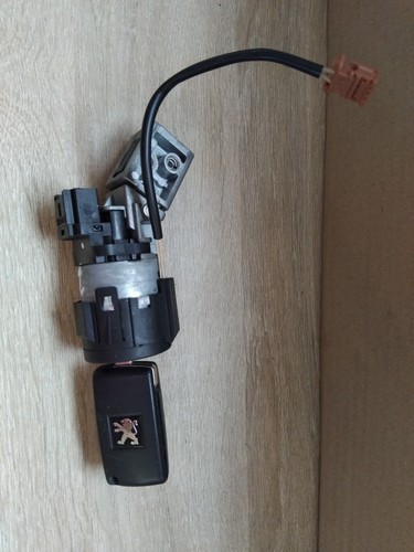 Peugeot 207 ignition switch - ignition,