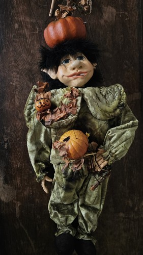 Theatre puppet - theatre,