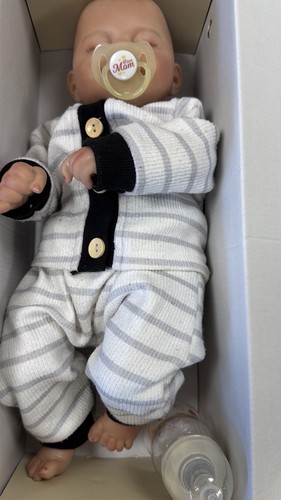 Reborn baby doll - baby,