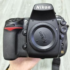 Nikon D700 12.1MP Digital SLR Camera Body English Language - Good Condition！