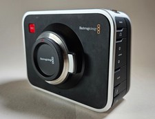 Blackmagic Cinema Camera 2.5K MFT with cage and SSD, VGC