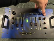 Skytec Tec 250 Pro Mixer