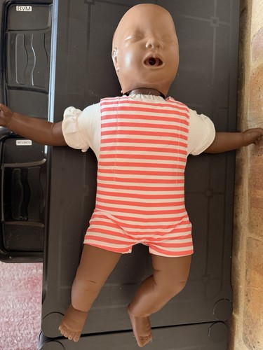 Laerdal resusci baby anne - baby,