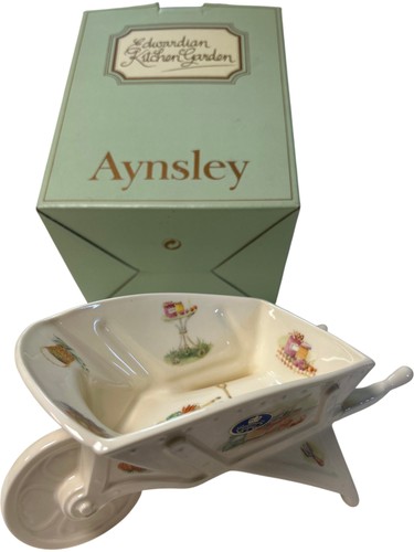 Aynsley edwardian kitchen - edwardian,