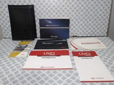 2013 Kia Sorento Owner's Manual with Booklet's & Case