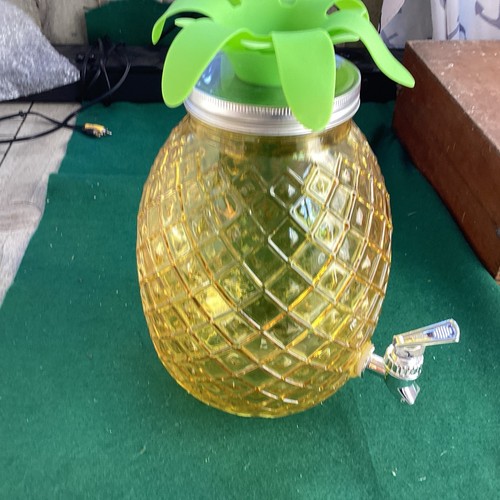 Pineapple shaped glass drink - shaped,