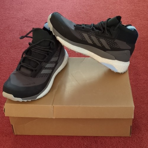 Bnwt adidas terrex free - adidas,