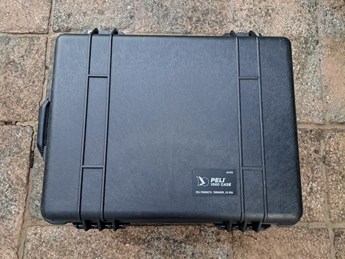 Peli pelican 1560 protective - pelican,