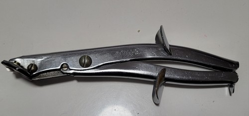 Monodex hand sheet metal - hand,
