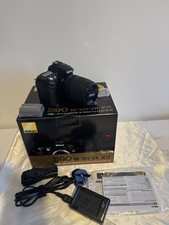 Nikon D90 DSLR + AF-S 18-105mm