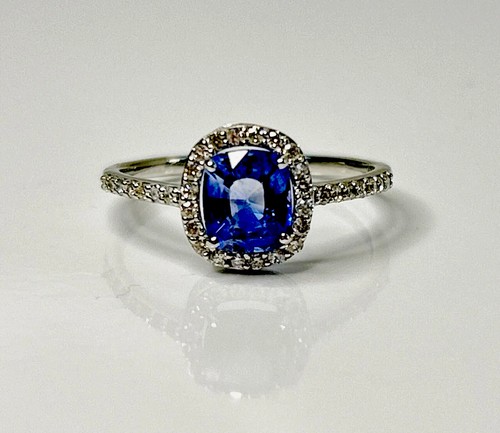Beautiful ceylon blue - 1.30, ct