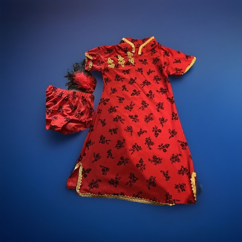 Red black girls dance - red,