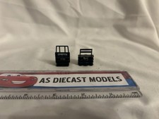Corgi Modern Truck Heavy Haulage X2 Towing Hitches Only 1/50