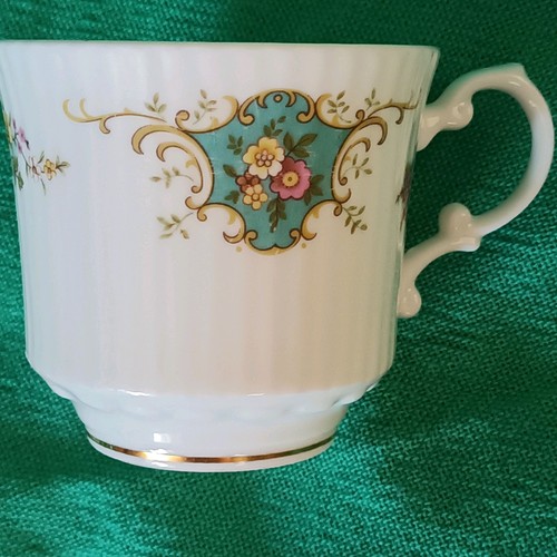 Elizabethan royal stafford - /,