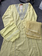 Women's Small 3-Piece Shalwar