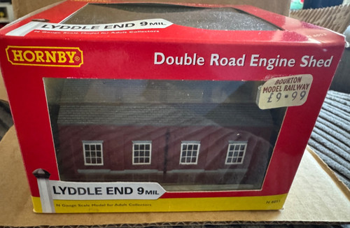 Gauge lyddle end building - n,