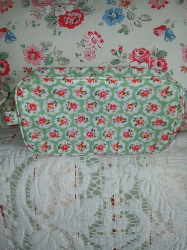Early cath kidston toiletry - cath,