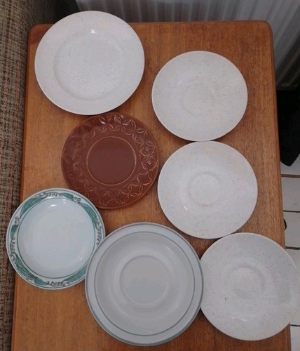 Bundle vintage crockery 7 - x,