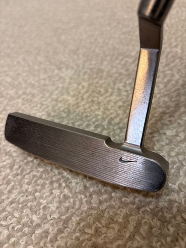 Tad moore putter pinface - moore,