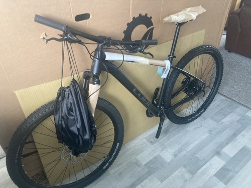 Brand new cube aim race - *brand,