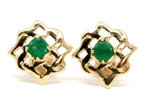 9ct gold emerald - emerald, studs