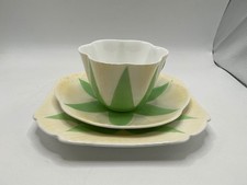 1 X VINTAGE  SHELLEY BONE CHINA APPLE GREEN STAR TRIO - CUP SAUCER & SIDE PLATE