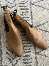 Vintage Pair Folding Solid Wood Shoe Lasts/ Trees /Stretchers Hinged Antique 