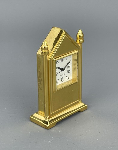 Gold plated miniature mantel - gold,