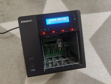 QNAP TS-453 Pro NAS 4GB RAM Quad-Core 4-Bay – Faulty, Spares or Repairs, No Tray