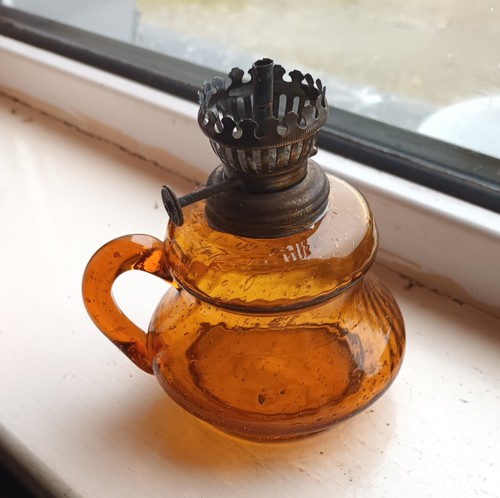 Small vintage amber glass - small,