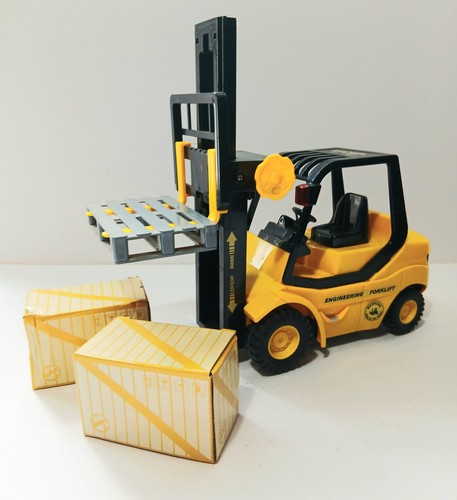 Remote control forklift - b&m,