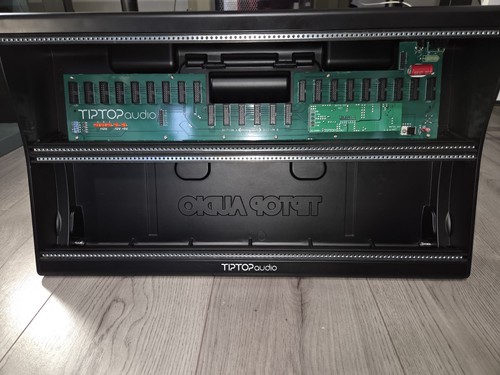 Tiptop audio mantis case black - audio,