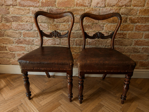 Vintage pair wood balloon - of,