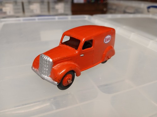 Dinky toys morris - toys, delivery