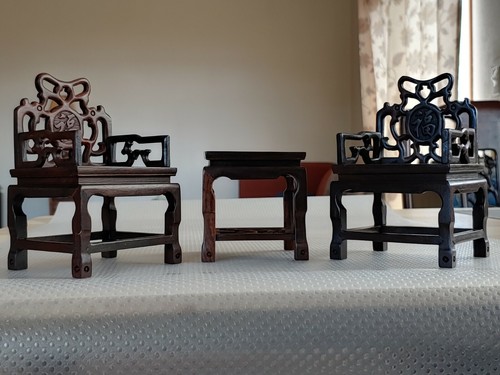 红酸枝木雕微型家具
