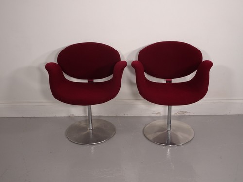 Pair beautiful artifort - of,