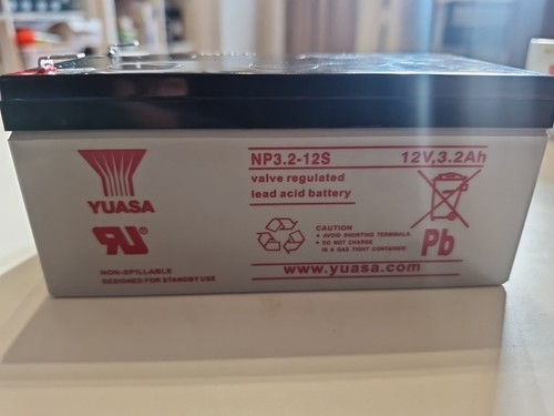Np3 2ah 12v yuasa - 3.2ah,