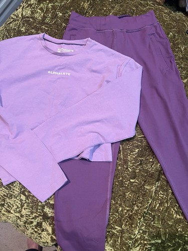 Alphalete joggers and long - joggers,