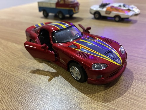 Kinsmart dodge viper - kinsmart,