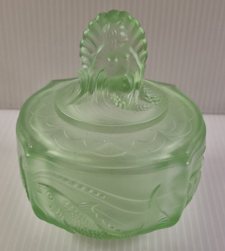 Art deco nymphem green glass - art,