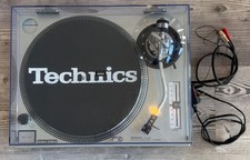 Technics SL-1200 MK2 Silver