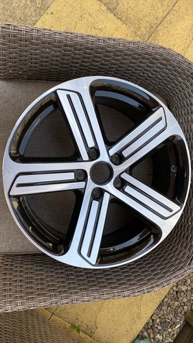 Volkswagen type mk7 wheel - volkswagen,