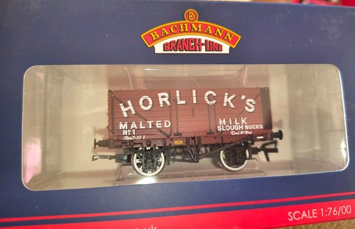 Bachmann plank end door - end,