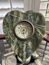 Green Marble Heart Table Clock
