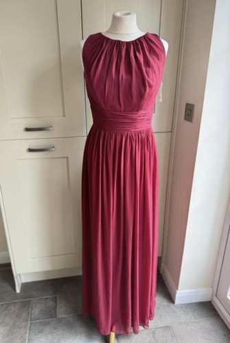 Bnwt dessy collection - dessy,
