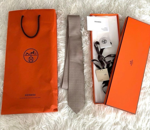 New unused hermes neck - neck, h