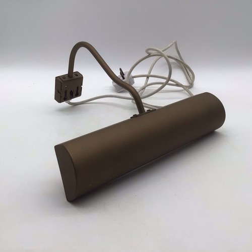 Vintage brass effect - vintage,